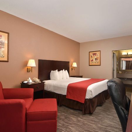 Best Western Dayton Inn & Suites Bagian luar foto