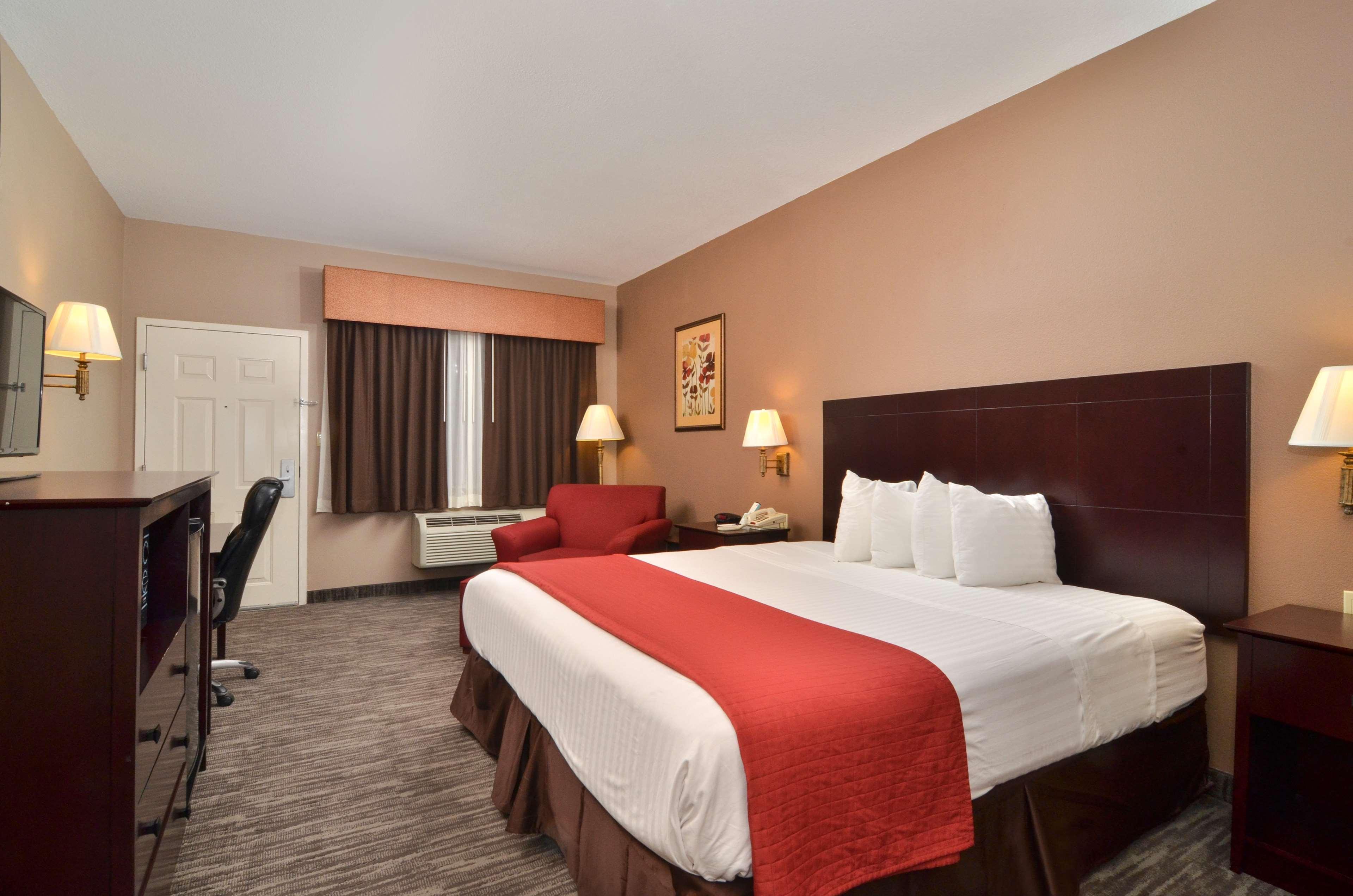 Best Western Dayton Inn & Suites Bagian luar foto