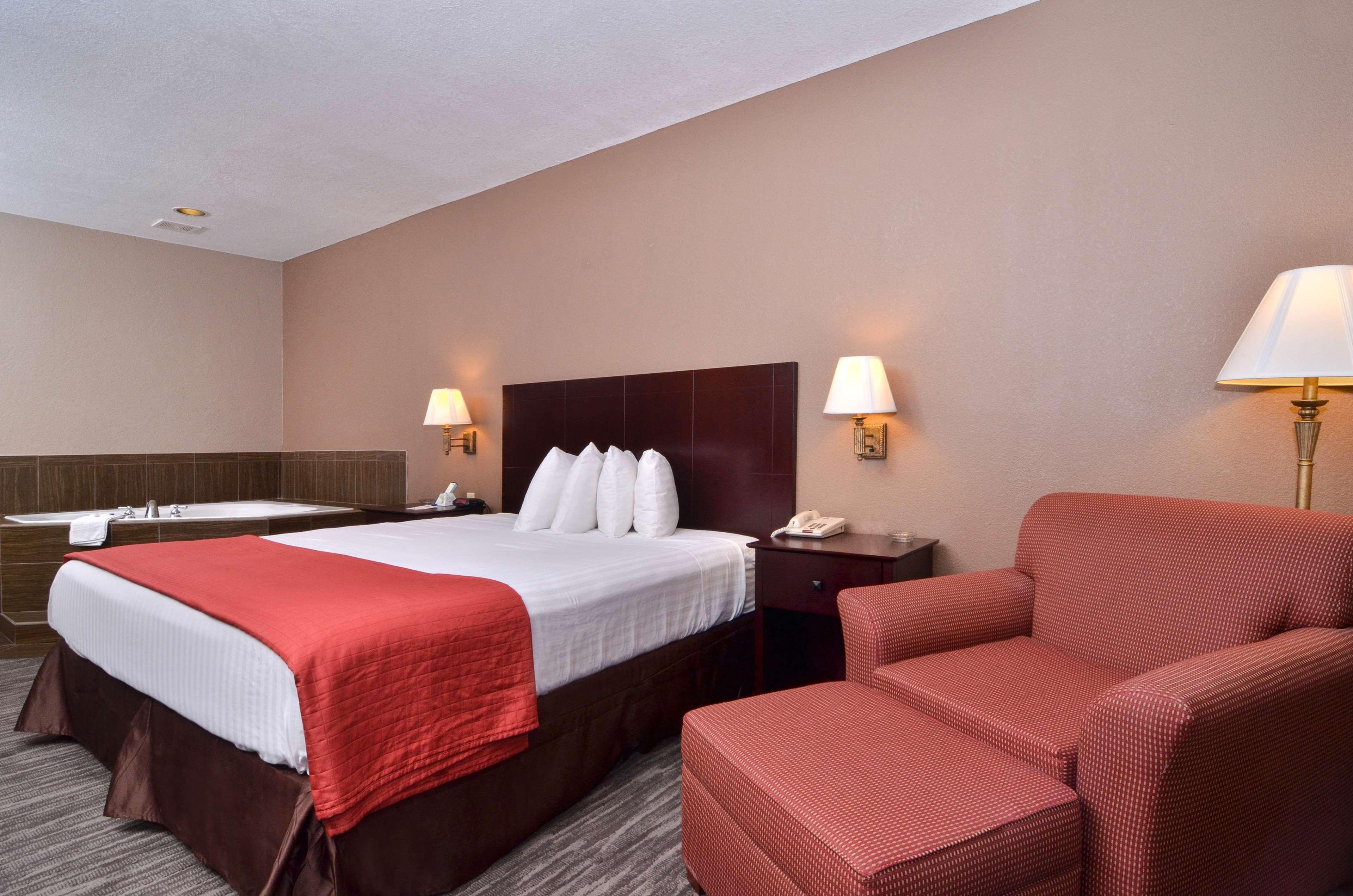 Best Western Dayton Inn & Suites Bagian luar foto