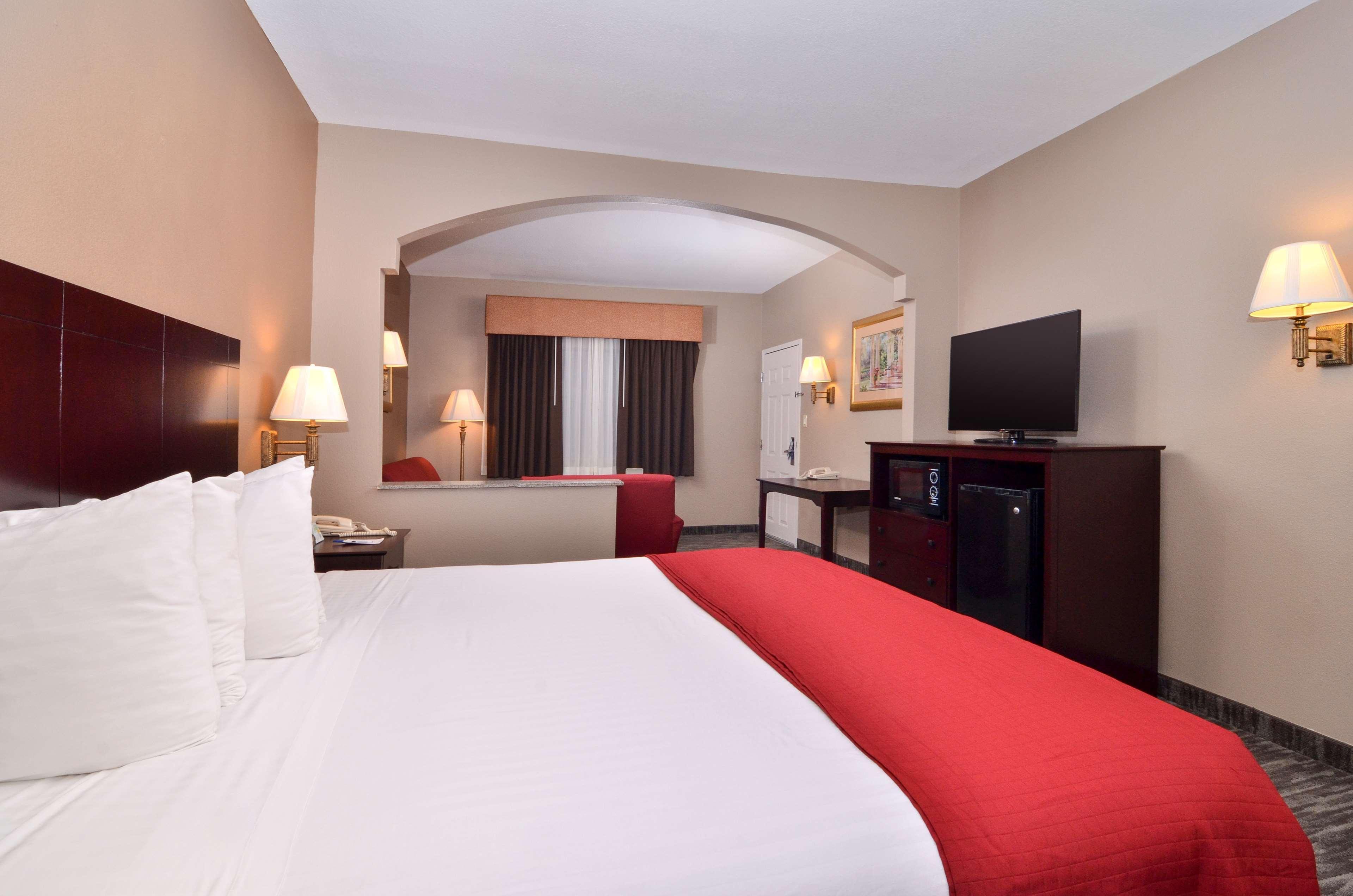 Best Western Dayton Inn & Suites Bagian luar foto