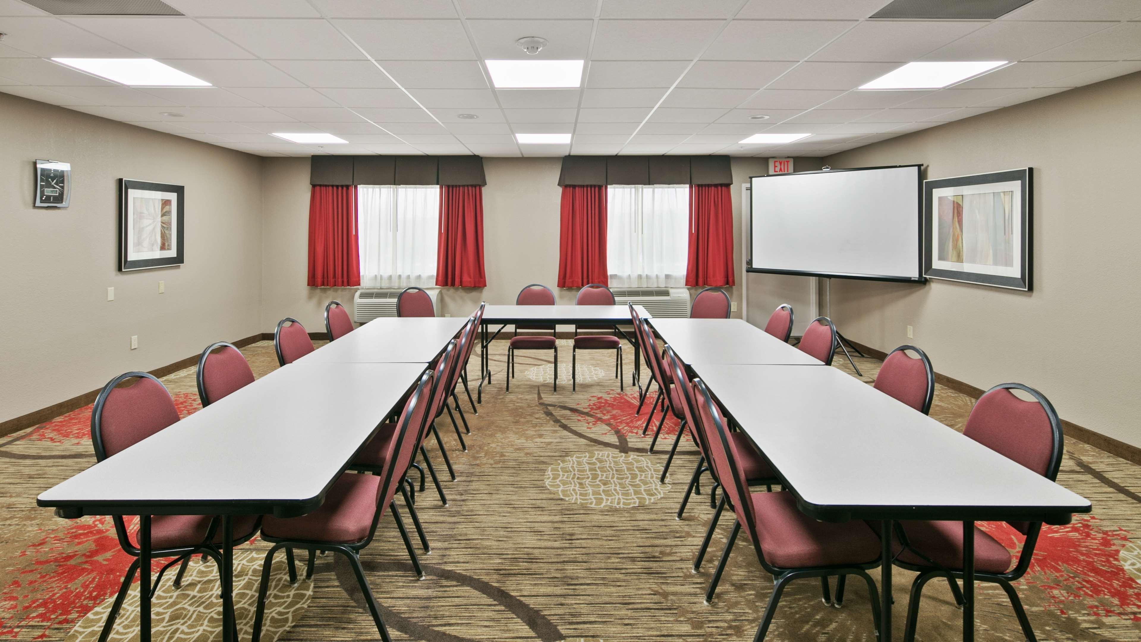 Best Western Dayton Inn & Suites Bagian luar foto